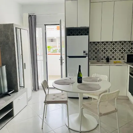 Apartment Modern In Cristianos *